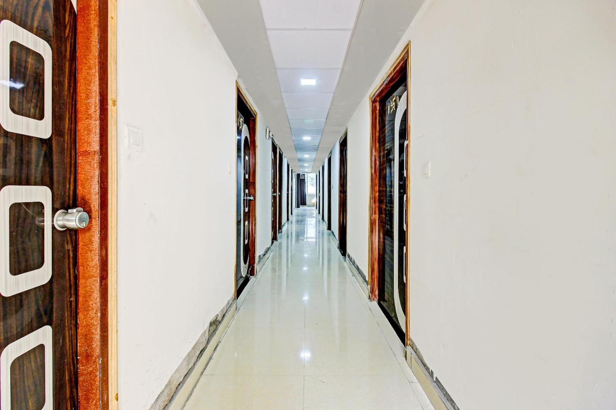 Hotel O Adhin Residency ไฮเดอราบัด ภายนอก รูปภาพ