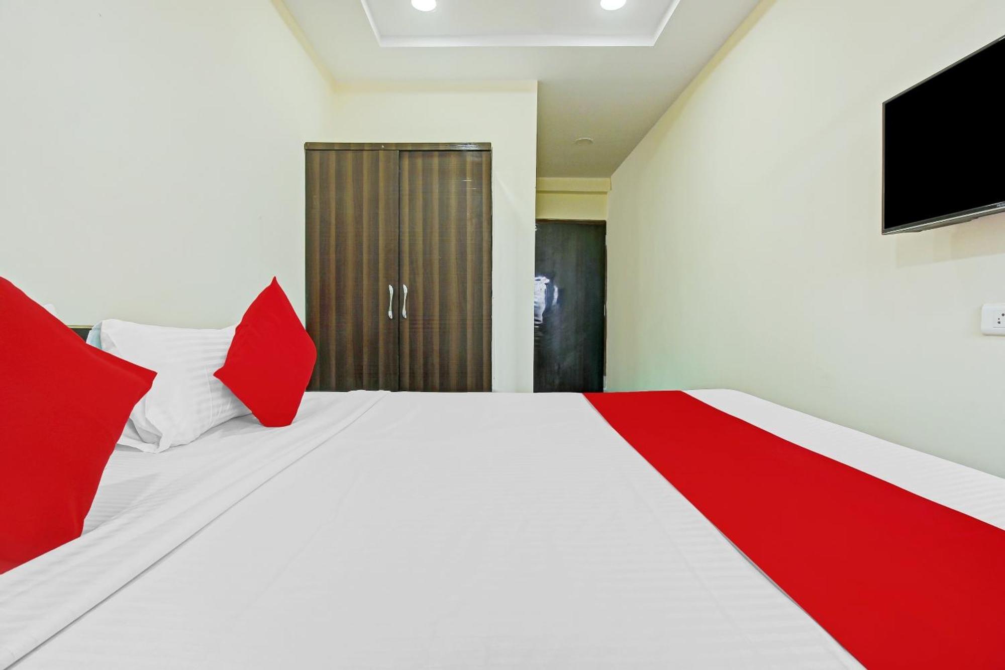 Hotel O Adhin Residency ไฮเดอราบัด ภายนอก รูปภาพ