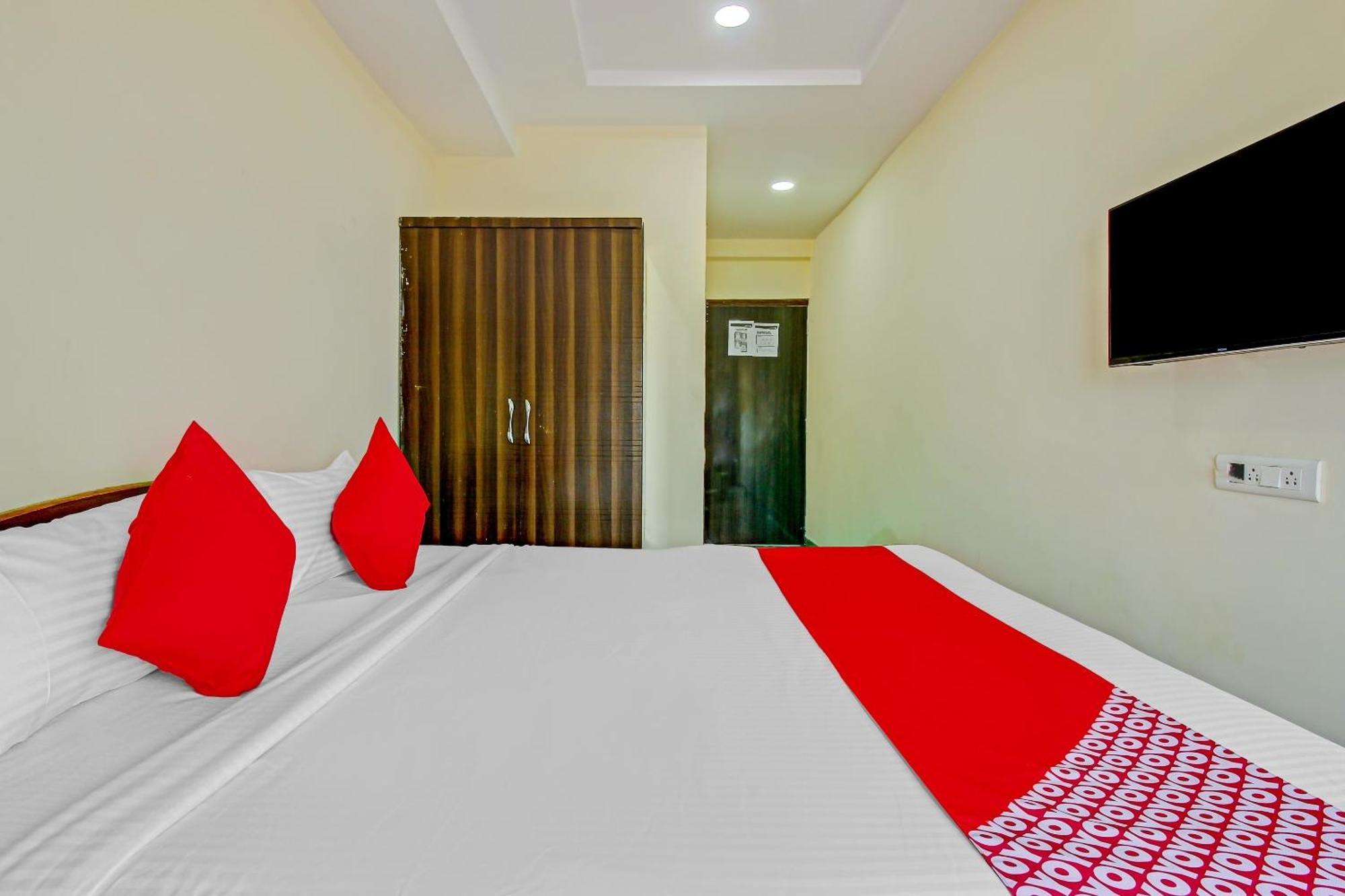 Hotel O Adhin Residency ไฮเดอราบัด ภายนอก รูปภาพ